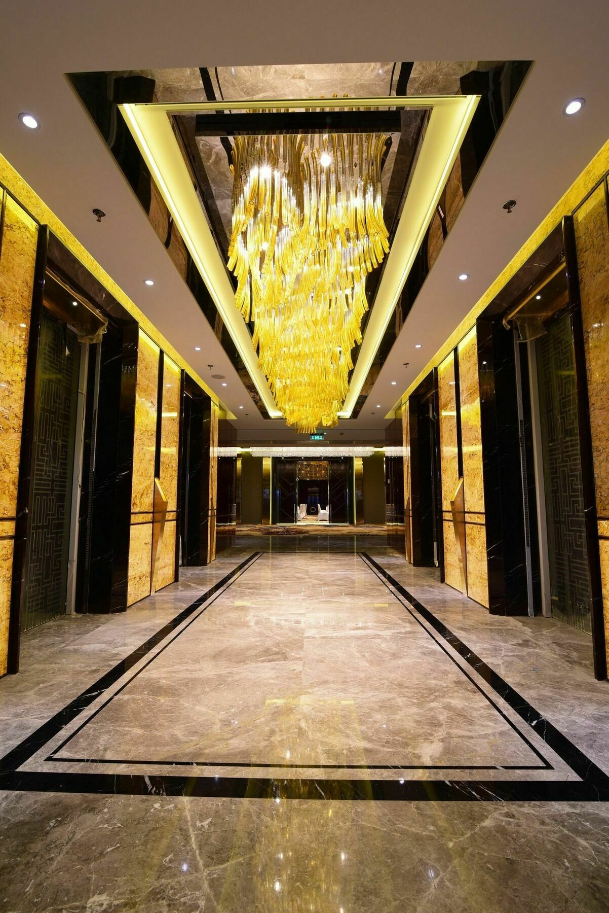 Tylfull Hotel Пекин Екстериор снимка